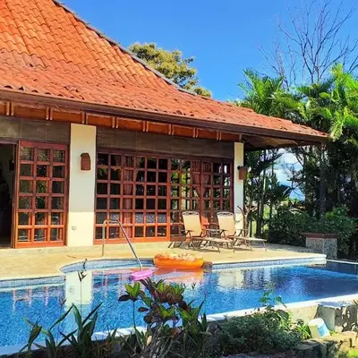 Tropical Balinese Villa Atenas