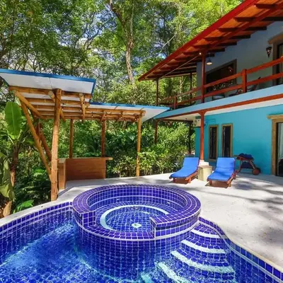 4BR Villa MotMot in w exclusive pool Wifi Ac