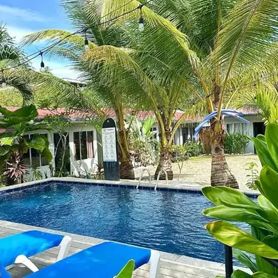 Rooms & Pool Macaws