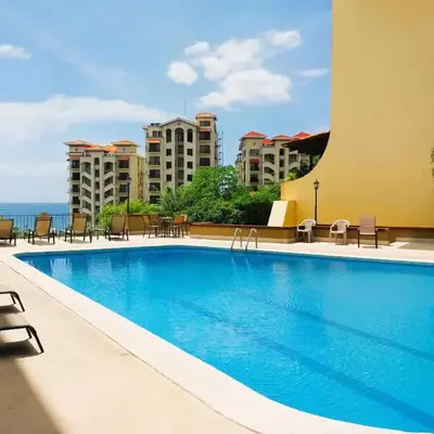 Presidential Suites 4 - Spacious condo in the heart of Flamingo