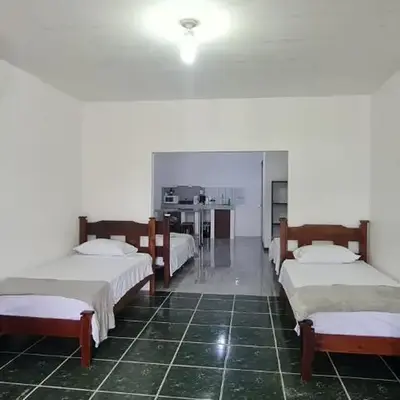 Sleep&Go! Cabina Familiar con 5 camas - Siquirres centro