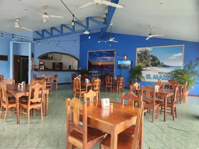 Gallery image of Hotel y Restaurante El Marino in Santa Cruz