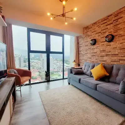 Cosmopolitan APT 1407