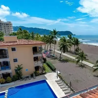 BEACHFRONT Condo Bahia Encantada L1 Jaco Beach