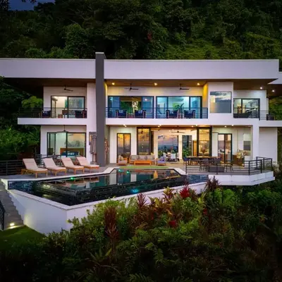 Casa Amigos - By Pura Villas