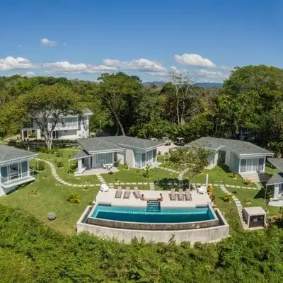 Adeluna Luxury Villas
