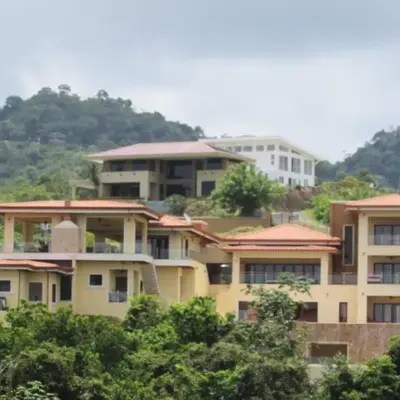 Casa Amarillo Jaco Beach Costa Rica