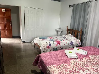 Gallery image of Casa Eva Lodging Costa Rica in San Isidro