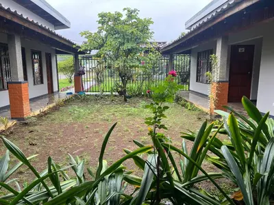 Gallery image of Casa Eva Lodging Costa Rica in San Isidro