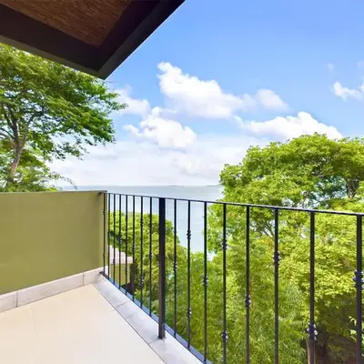 360 Splendor 307F Ocean View 3Br Breakfast
