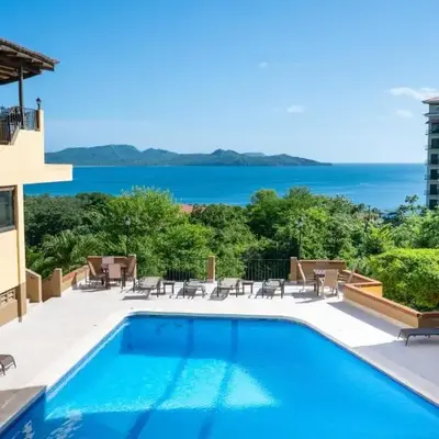 Presidential Suites 15-Oceanview Condo