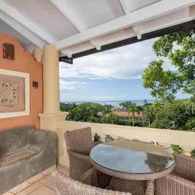 El Diria 301- Ocean View 3 Bedroom Condo