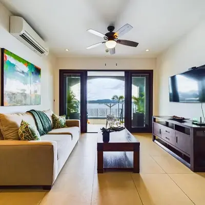360 Splendor 302-Ocean View Condo-Breakfast