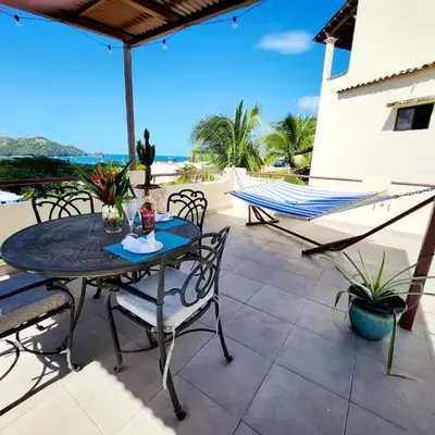 Amazing Oceanview Private Villa Rooftop Terrace Walk to Beach