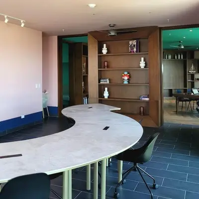 a conference room with a large table and chairs at Nucleo 514 in San José