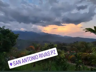 a sign that reads san antonio with a mountain view at Jessie's Country House Rivas in Rivas