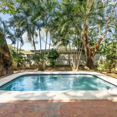 2-Bedroom House with Pool