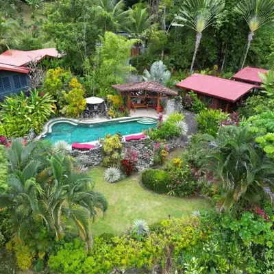 Toucan Villa -riverfront With Pool & Near A Beach